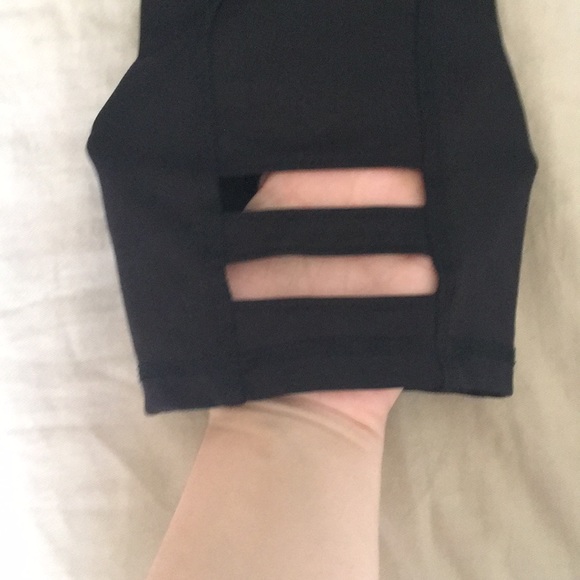 Workout pants - Picture 2 of 3